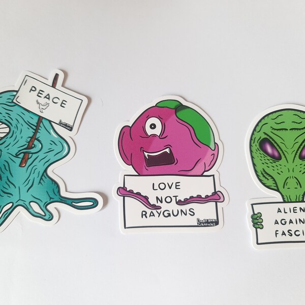 Aliens Vinyl Sticker Pack, 3 stickers | Aliens vinyyli-tarrasetti, 3 tarraa