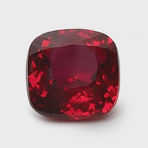7 Ct Zertifizierter natürlicher Rubin aus Burma, Taubenblut, roter Rubin, lose Edelsteinkissenform Mosambik Rubin, Schmuckherstellungsstein