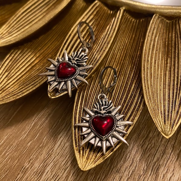 RED SKIES EARRINGS