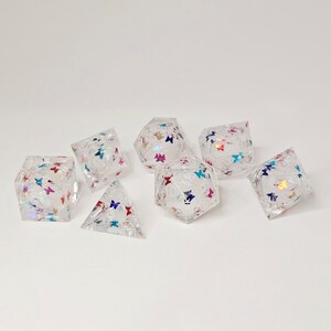Set di dadi a farfalla arcobaleno (nucleo liquido) [7]