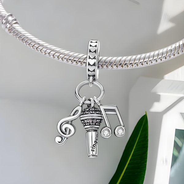 Music Charm, S925 Silver, Singer Charm, Handmade Jewellery, Charm for Mum, Fits Pandora Bracelet