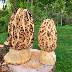 Chainsaw Carved Wood Morel Mushroom Garden Decorative Sculpture
