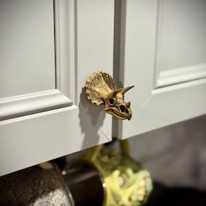 Dörrhandtag med Triceratops-skalle – 3D-utskrivet skåp- och lådhandtag