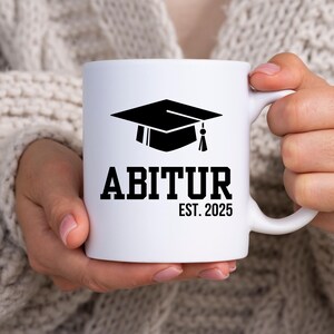 Tazza di laurea personalizzata, perfetta per ogni occasione, ideale come regalo per un figlio, un amico o un diplomato. Tazza da caffè in ceramica per la scuola.