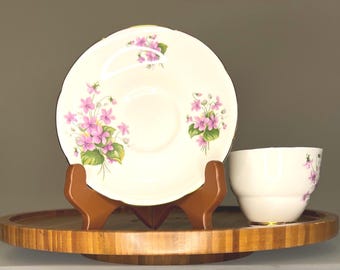 Filiżanka i spodek z porcelany kostnej Royal Grafton Fine Bone China nr 692, Anglia