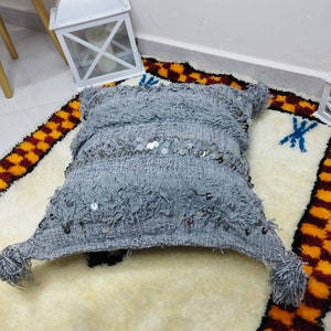 Moroccan Handira Cushion in Gray Wool-Handmade -Boho Chic Decor -Unique Moroccan Crafts-Traditional Cushion-Interior Decoration