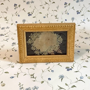 Vintage Framed Pressed Flowers Standing Picture, Elegant Gold Tone Framed Small Floral Art Decor