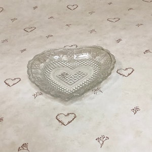 Vintage Avon Heart Shaped Pressed Glass Trinket Jewelry Ring Dish image 2