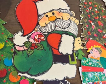 Vintage kerstpapier uit de jaren 80 gestanst muurdecor Kavel - kerstman, elfen, engelen, kerstbomen, kransen, kerstliederen, kerststerren, enz. Kavel 6