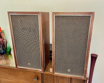 Pioneer CS-33 Vintage Hifi Stereo Speakers Pair - Needs Work, Please Read