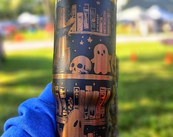 Ghost Bookshelf Tumbler – 40oz Stainless Steel Cup with Handle | Spooky Book Lover Halloween Mug