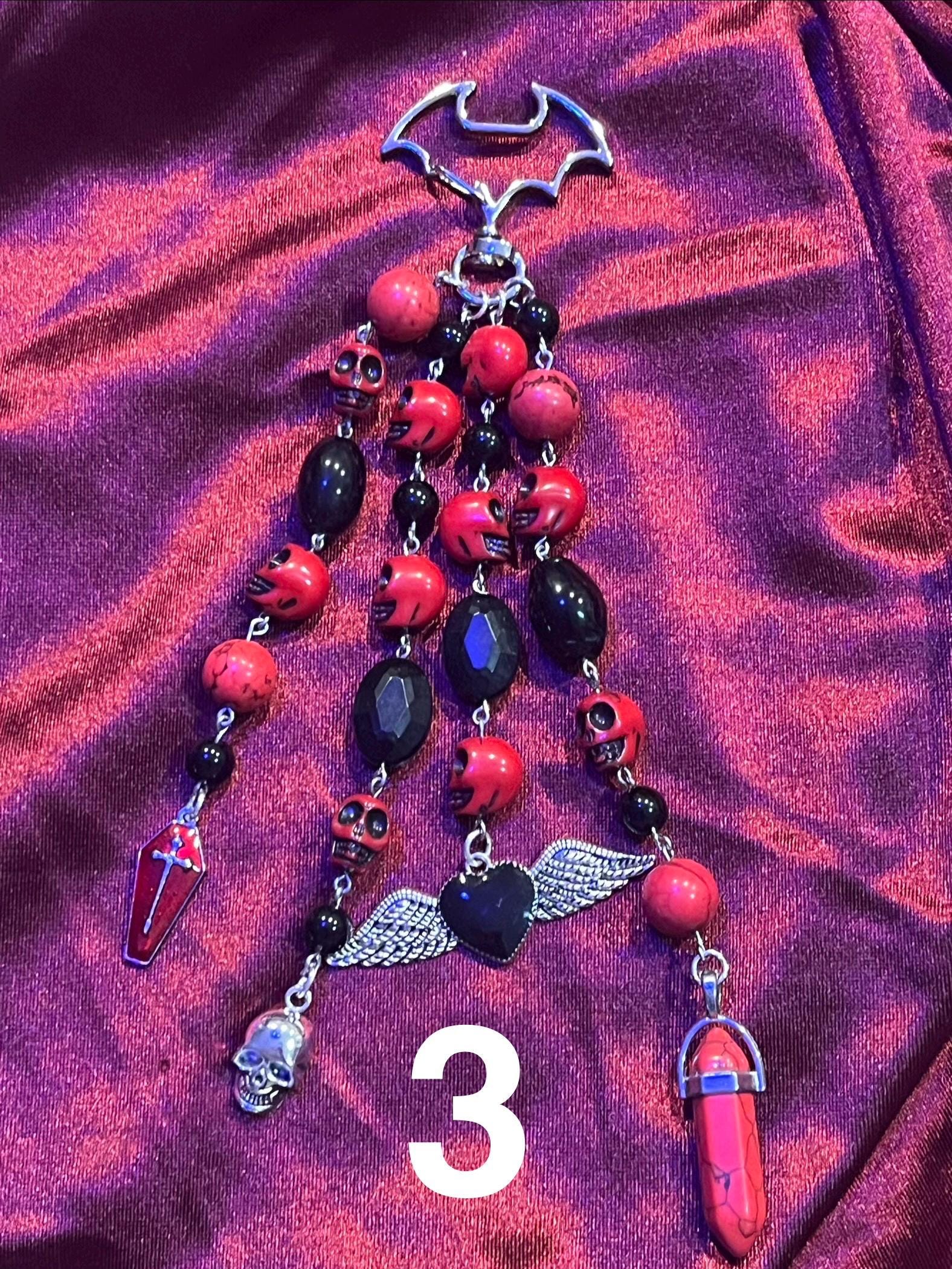 Sacred Heart Gothic Keychains - Etsy