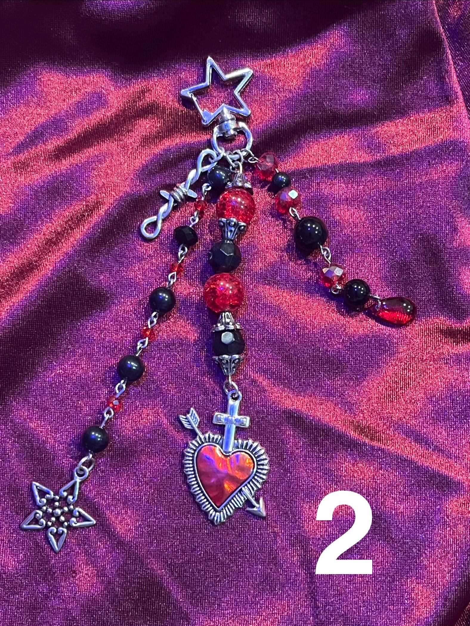 Sacred Heart Gothic Keychains - Etsy