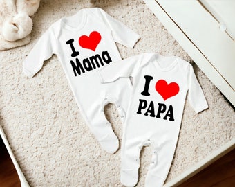 I Love Papa/Mama/Abuela | Non sexiste | Combinaison en polyester personnalisée | Cadeau pour bébé