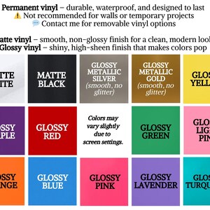 Puede incluir: Una carta de colores que muestra varias opciones de vinilo. La carta muestra muestras de vinilo mate y brillante en colores como blanco, negro, plata, oro, morado, rojo, naranja, azul, rosa, lavanda y turquesa. El texto indica los tipos de vinilo y sus acabados.