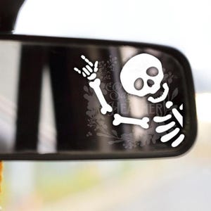 Skeleton Throwing Horns Decal: Rockin&#39; Skull Vinyl Sticker - Waterproof Car Decal