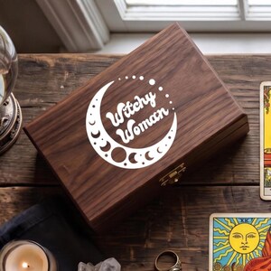 Vinilo decorativo de mujer bruja: Luna y vibraciones místicas, celestial, lunar, caprichoso, wiccano