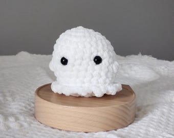 Crochet Ghost Plush, Cute Halloween Plushie, Halloween Decor, Handmade Amigurumi Ghost, Baby Boo Stuffed Plush