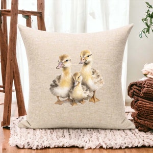 Funda de cojín de lino de tres patitos - muebles de granja - regalo para los amantes de la vida silvestre