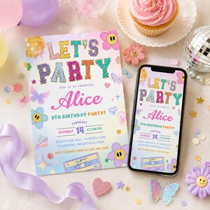 Puede incluir: Una invitación de cumpleaños rectangular y un teléfono inteligente que muestra el mismo diseño. La invitación presenta el texto LET'S PARTY, Alice, 9TH BIRTHDAY PARTY, Saturday 14 at 2:00 PM, Heartland Hall, 14 Cupid Lane, Valentina, Sweetville 19902, y RSVP to Rosie's mom at (123) 456-7890, decorado con flores coloridas, mariposas, corazones, estrellas y un casete.