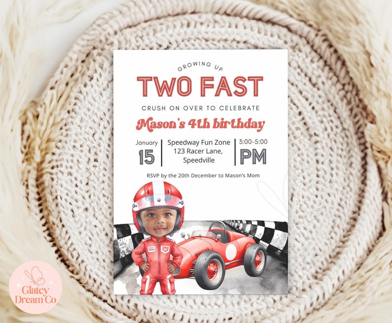 Invitation Grandir DEUX voiture rouge de course rapide pour bébé garçon 2e anniversaire, photo personnalisée et animation vidéo evite image 5