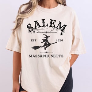Salem Massachusetts heks T-shirt Halloween T-shirt Spooky Salem shirt heks kleding Salem Ma Salem 1626 Salem 1692 Halloween vrouwen shirt