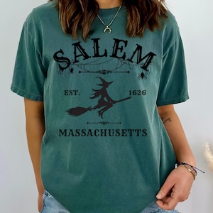 Salem Massachusetts heks T-shirt Halloween T-shirt Spooky Salem shirt heks kleding Salem Ma Salem 1626 Salem 1692 Halloween vrouwen shirt