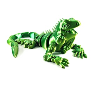 3D Printed Articulating Iguana - Fidget Toy