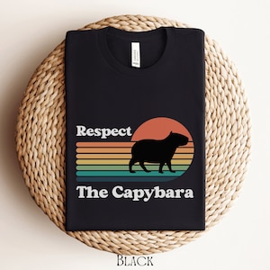 Capybara Shirt, Cute Capybara T-shirt, Capybara Graphic Tee, Vintage Retro Capybara Tee, Capybara Gift, Unisex Capybara Shirt, Rodent Shirt