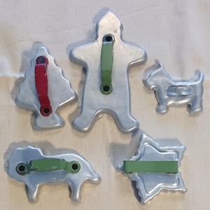 Vintage cookie cutters Set of 5