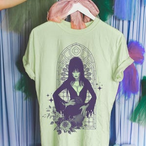 Elvira Mistress of Darkness T-Shirt, 80s Halloween Gothic Horror Fan Gift, Unisex Tee, Nostalgia Shirt, Heavy Cotton Top