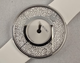 Swarovski Crystalline White Lederuhr 1135989 Swiss Made Crystal Bezel