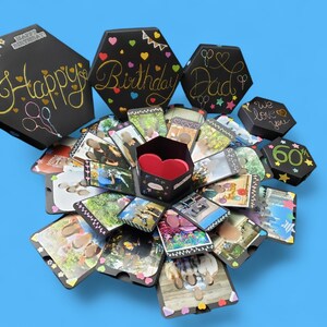 Caja de regalo explosiva personalizada, regalo sorpresa con foto y chocolate, caja de dulces sorpresa emergente para recuerdo de aniversario y cumpleaños. imagen 2