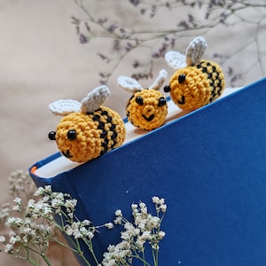 Bumblebee Bookmark CROCHET PATTERN | Amigurumi PDF Pattern - Etsy