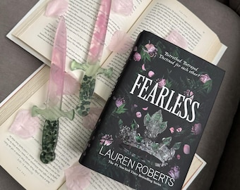 Fearless Daggers | Powerless | Lauren Roberts | Handmade | Book Merch | Powerless Merch | Costume Cosplay | Booktok