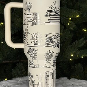 Bookshelf Tumbler: Cozy Library Design for Book Lovers - Etsy