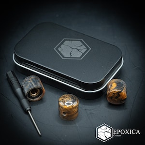 Iron Ember – Epoxica Grip Guitar Knobs - Black and Gold Epoxy Resin