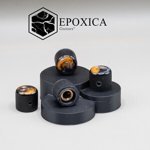Koi Fusion – CoreSight Series Resin Guitar Knobs