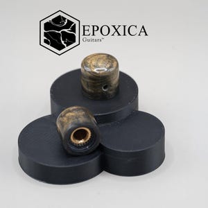 Obsidian Relic – Black & Antique Gold Guitar Knob Set (Foundry Series – Limited Edition)