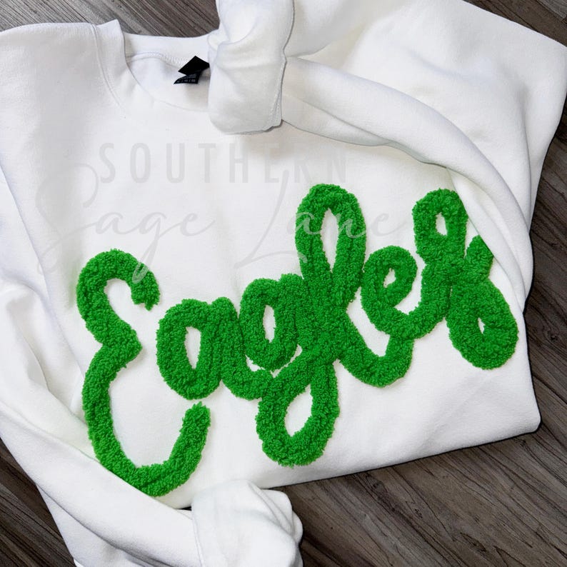 Embroidered Eagles Sweatshirt: Chenille Yarn Football Team Crewneck bild 1