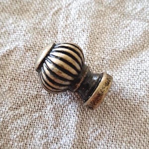 Mini Drawer Knob/Pull- 'Antique Bronze' Finish - Vintage Style - Ideal for Furniture Drawers, Small Drawer Knobs - Elegant Design