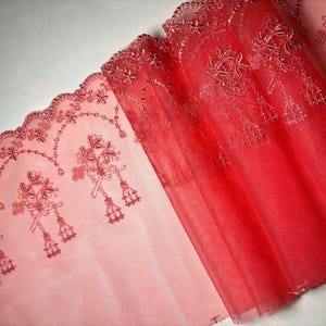 Gestickte rosa Tüllspitze für BHs, geblümte Spitzenborte zum Nähen von Dessous, unelastische rosa Spitze.