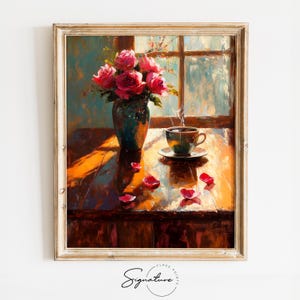 Op de afbeelding: Een schilderij van een stilleven met een boeket roze rozen in een blauwe vaas, een kopje koffie met stoom die eruit opstijgt en verspreide rozenblaadjes op een houten tafel.