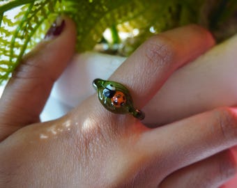 Ladybug Glass Ring Handmade Glass Ring (Green)