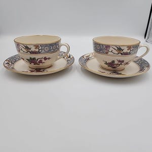 ヴィンテージの手彫り木製茶器セット　フィリピン製 フィリピン 手彫り 葉っぱ 3セクション 2x8x14 アジアンウッド