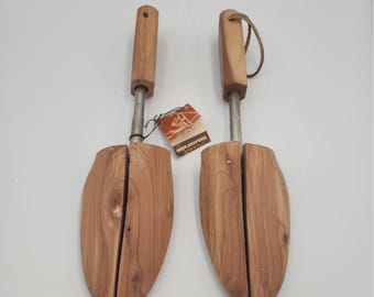 Rochester Shoekeepers Tree Co. Varilla de acero de madera Correa de cuero Proviene de un hombre 10