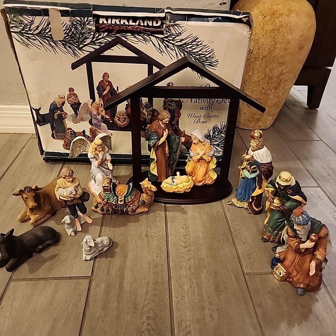 Kirkland ハンドペイントナティビティ 13ピースセット Amazon.com: KIRKLAND Signature Hand-Painted Christmas