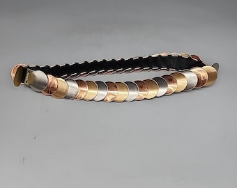 Wide Bronze Leather Vintage Coldwater Creek Belt With Loop  display picture 1