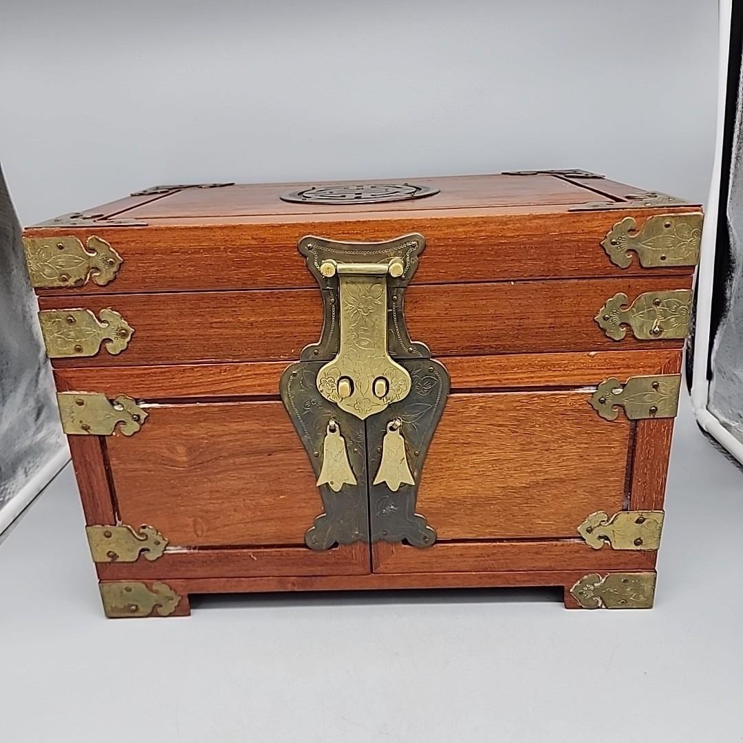 アンティーク　ベジボックス il_fullxfull.7263717203_593h.jpg