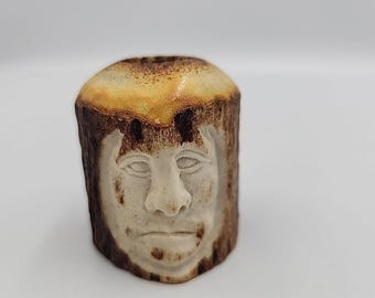 Candelabro antiguo con forma de tocón de árbol y rostro de hombre, 2 pulgadas, Resign